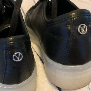 100% Authentic Valentino wedge leather sneaker